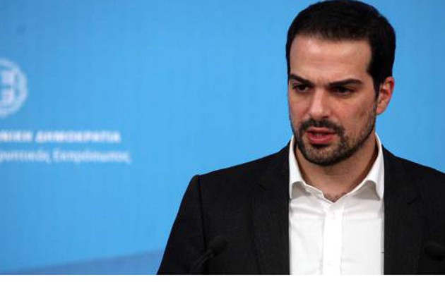 Τι απαντά το Μαξίμου στις κατηγορίες Γιούνκερ