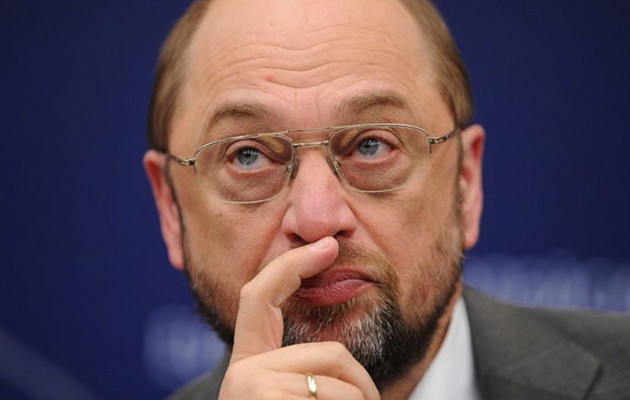 Ο Μάρτιν Σουλτς αναλαμβάνει το υπουργείο Εξωτερικών και φεύγει από την ηγεσία του SPD