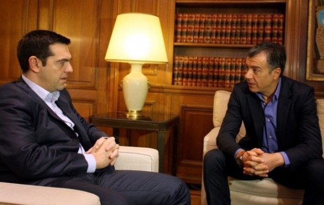 Τσίπρας σε Θεοδωράκη: Υπάρχουν 2-3 κινήσεις για συμφωνία