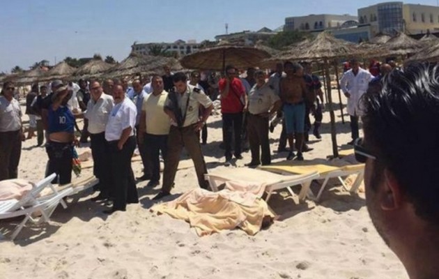 37 οι νεκροί στην Τυνησία – Τζιχαντιστές σφαγίασαν τουρίστες σε παραλία (βίντεο + φωτο)