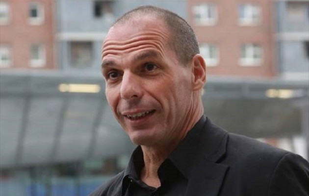 Βαρουφάκης: Θα πάρουμε ό,τι μέτρο χρειάζεται για τις τράπεζες