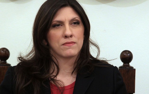 Άγριο “χώσιμο” Ζωής σε ΜΜΕ για τη βιωσιμότητα του χρέους