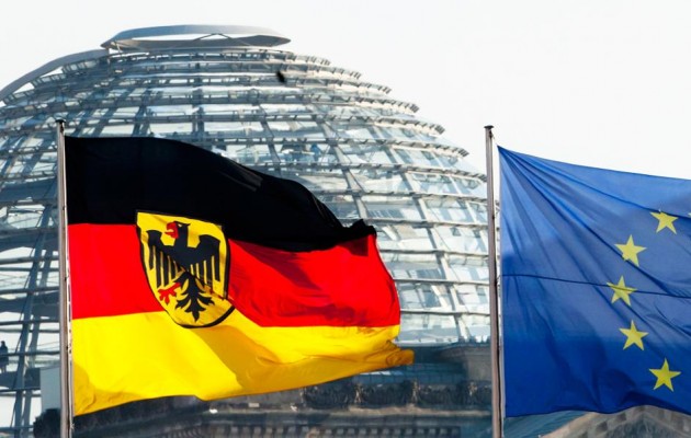 WSJ: Πώς η Γερμανία εκμεταλλεύεται τις αδύναμες χώρες του ευρώ