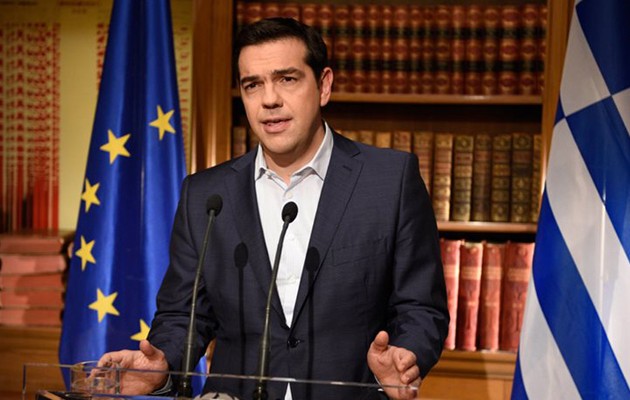 Telegraph: Γιατί ο Αλέξης Τσίπρας ήθελε να χάσει το δημοψήφισμα