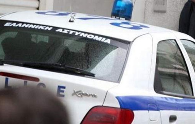 Αυτοκίνητο με γαλλικές πινακίδες αναζητά η Ελληνική Αστυνομία