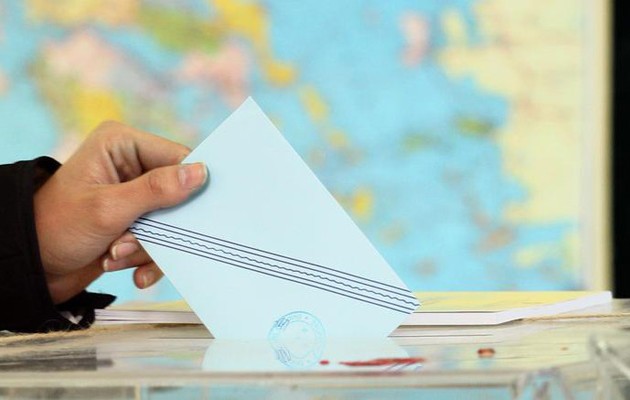 Το «NΑΙ» στο δημοψήφισμα προηγείται σε δημοσκόπηση