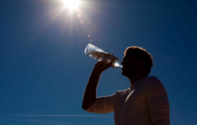 Στους 35 βαθμούς σκαρφαλώνει ο υδράργυρος την Τετάρτη