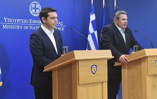 Kαμμένος: Ο στρατός διασφαλίζει τη σταθερότητα στο εσωτερικό – Αμήχανος ο Τσίπρας