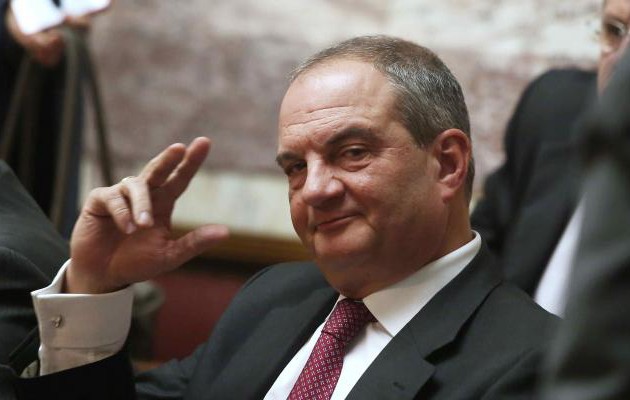 Συσπείρωσε τη ΝΔ ο Καραμανλής – Τα σενάρια της επιστροφής του