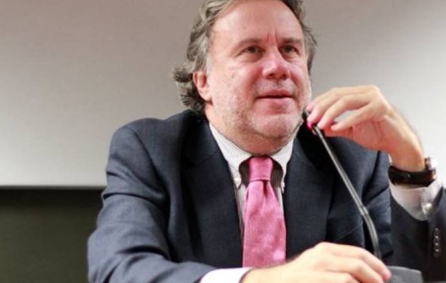 Κατρούγκαλος: Αποκλείω το ενδεχόμενο να ανοίξουν αυτή την εβδομάδα οι τράπεζες