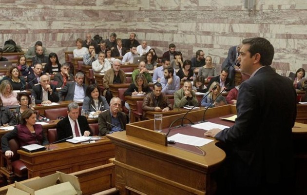 Συνεδριάζει υπό τον Τσίπρα η κοινοβουλευτική ομάδα του ΣΥΡΙΖΑ