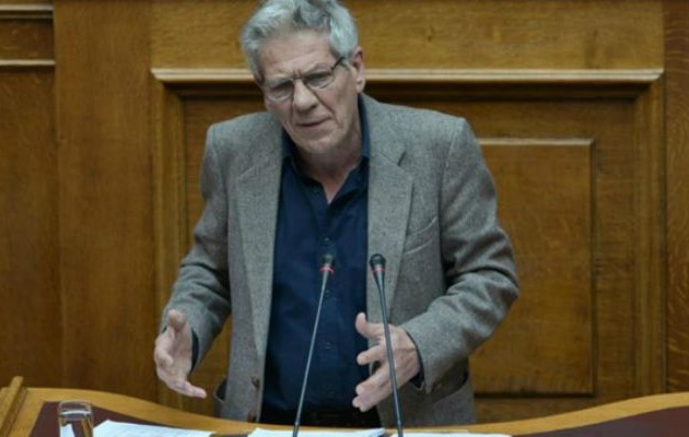 Ο Μπαλαούρας επιμένει στο όνομα “Μακεδονία” – Θα τον μαζέψει κανείς;