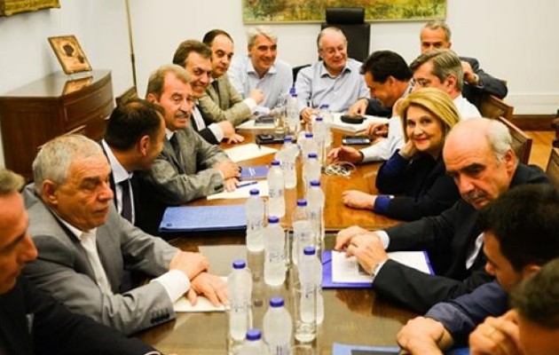 Πολιτικό συμβούλιο της ΝΔ: Περιμένουμε να φέρει τη συμφωνία ο Πρωθυπουργός