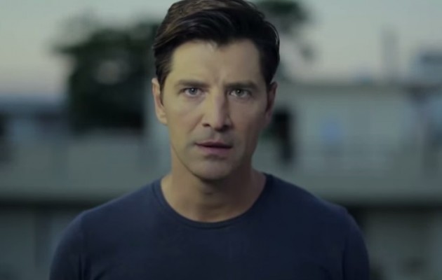 Μέχρι και ο Σάκης Ρουβάς κατάλαβε ότι το ερώτημα στο δημοψήφισμα δεν ισχύει! (βίντεο)