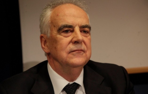 Ο Λαφαζάνης “παραίτησε” τον “χρυσό” Πρόεδρο των ΕΛΠΕ