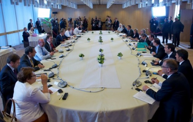 Οι ανατολικοευρωπαίοι σύμμαχοι της Μέρκελ θέλουν να διώξουν την Ελλάδα