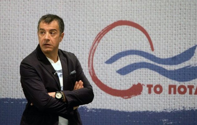 Στο Βελβεντό ο Σταύρος Θεοδωράκης