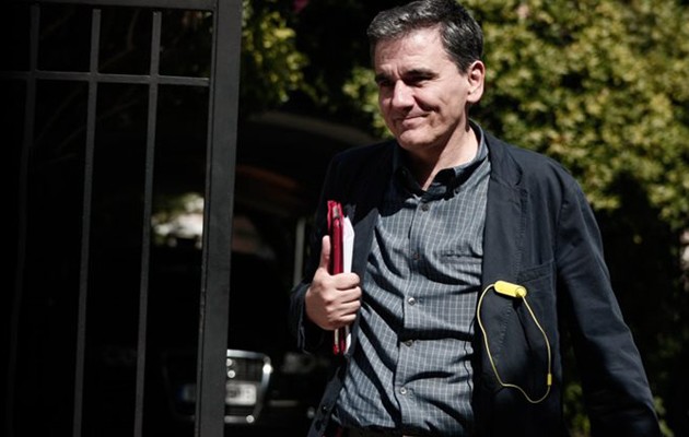 Τι απάντησε ο Ευκλείδης Τσακαλώτος για το κούρεμα καταθέσεων στο Reuters