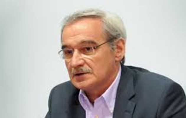 Παραιτήθηκε ο αναπληρωτής υπ. Εξωτερικών Νίκος Χουντής