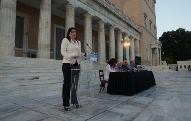 Η πολιτική απομόνωση της Ζωής από Τσίπρα και πολιτικούς αρχηγούς