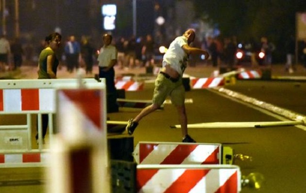 Γερμανία: Ανησυχία από την βία ακροδεξιών κατά προσφύγων