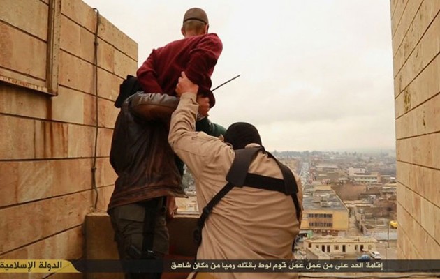 ΟΗΕ: Στο στόχαστρο των τζιχαντιστών οι ομοφυλόφιλοι – Tους πετούν από ταράτσες