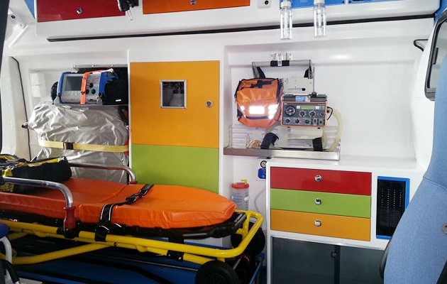 Ομογενής από τη Γερμανία δώρισε ασθενοφόρο στον δήμο Αθηναίων