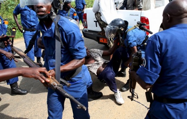 Με εκτέλεση απειλείται Έλληνας αστυνομικός στο Μπουρουντί