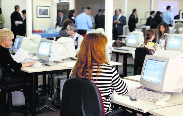 Τι ισχύει με τις άδειες των δημοσίων υπαλλήλων λόγω εκλογών – Ποιες ανακαλούνται