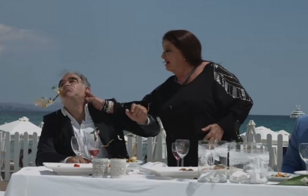 Το ελληνικό βίντεο κλιπ που τα “σπάει” με πρωταγωνιστές κορυφαίους ηθοποιούς!