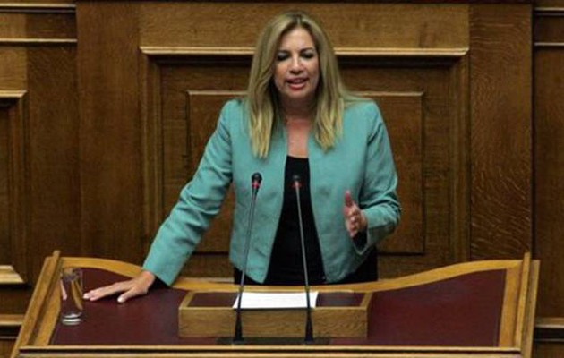 Γεννηματά:  Ο πρωθυπουργός κρύβεται πίσω από τη διάσπαση του ΣΥΡΙΖΑ