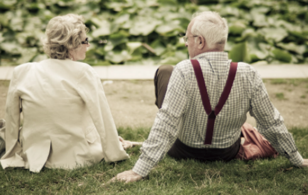 Μελέτη: Οι άνθρωποι ζουν περισσότερα χρόνια αλλά ως ασθενείς