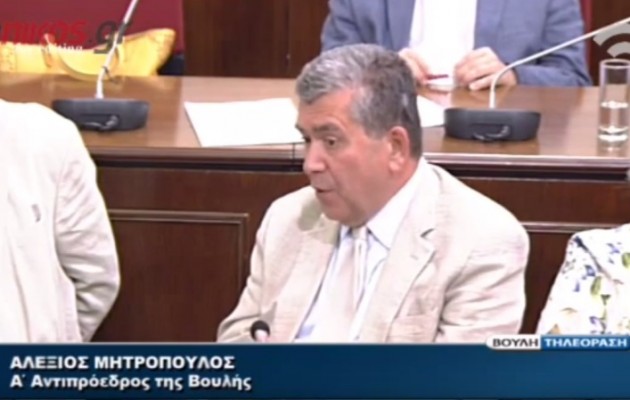 Θρίλερ στη Διάσκεψη των Προέδρων και η απίθανη κωλοτούμπα Μητρόπουλου (βίντεο)