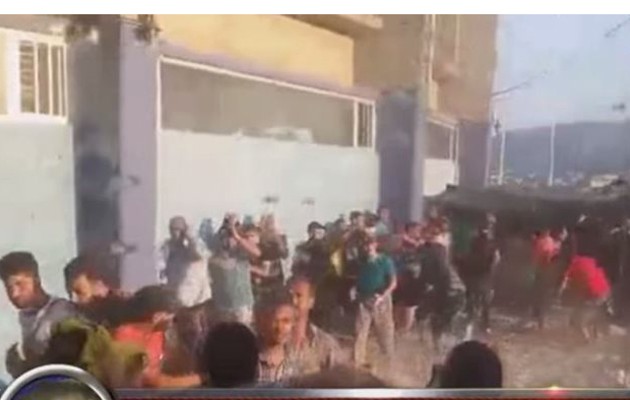 Συμπλοκές και άγριο ξύλο μεταξύ των μεταναστών στη Μυτιλήνη