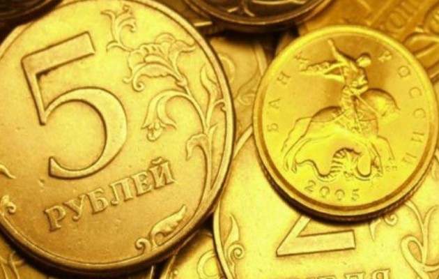«Βυθίζεται» στην ύφεση η ρωσική οικονομία