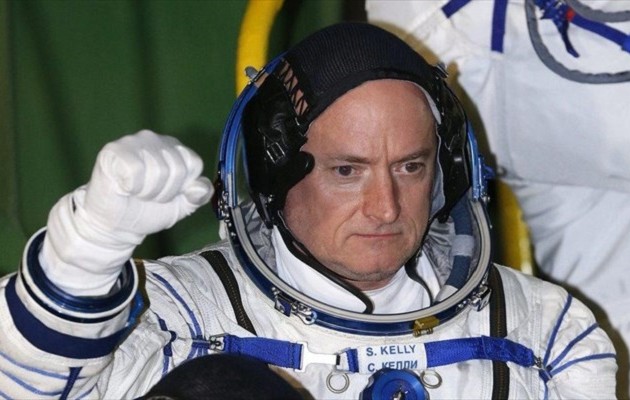 Σκοτ Κέλι: Μήνυμα συμπαράστασης στην Ελλάδα από το διάστημα!