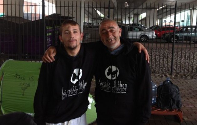 Άστεγοι έδωσαν τα χρήματά τους σε έρανο για αντικαρκινικό κέντρο!