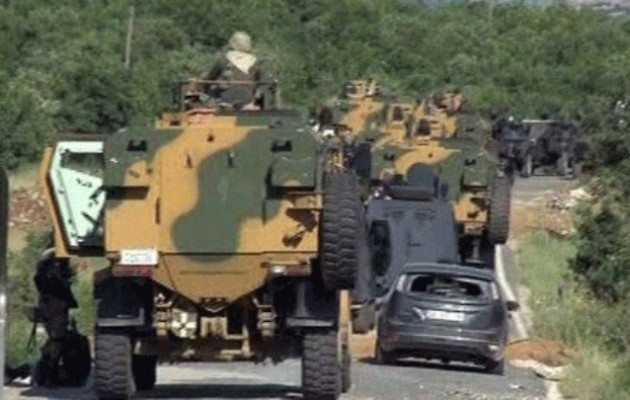 100 κουρδικές πόλεις στην Τουρκία υπό στρατιωτικό νόμο – Μάχες στο Ντιγιάρμπακιρ