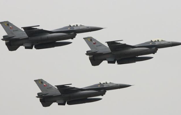 Για πρώτη φορά τουρκικά πολεμικά αεροσκάφη πολεμούν το Ισλαμικό Κράτος