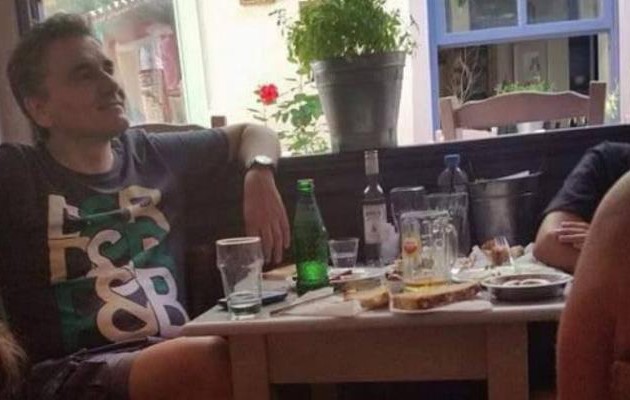 Δείτε τον Τσακαλώτο να τα… τσούζει  σε ουζερί της Πρέβεζας