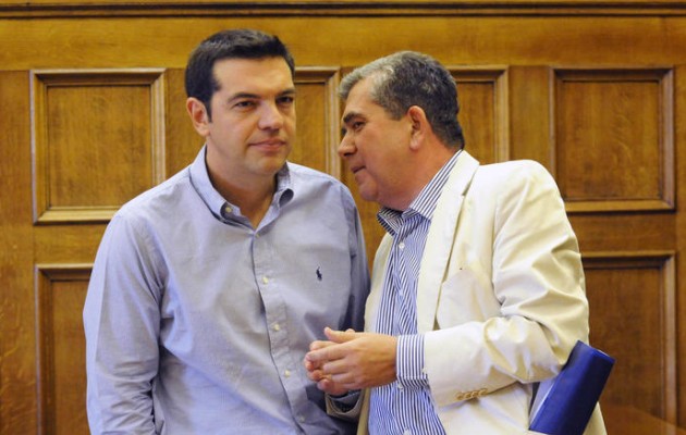 Ο Αλέξης διώχνει τον Αλέξη από τον ΣΥΡΙΖΑ – Ο εργατολόγος φλερτάρει με Το ΠΟΤΑΜΙ