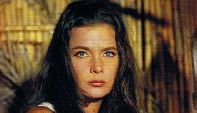 Χατζηφωτίου: Η Καρέζη πέθανε γιατί ο Καζάκος την πήγε σε λάθος νοσοκομείο