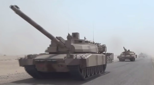 Υεμένη: Φάλαγγα με εκατοντάδες τανκς από τη Σαουδική Αραβία προς το Άντεν (βίντεο)