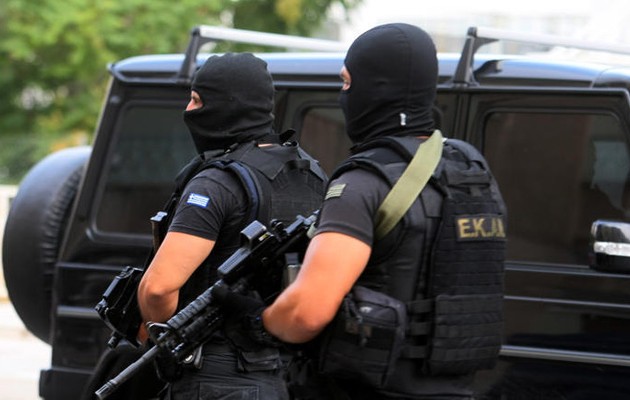 Bρέθηκαν όπλα και σφαίρες σε σπίτι στη Κοζάνη