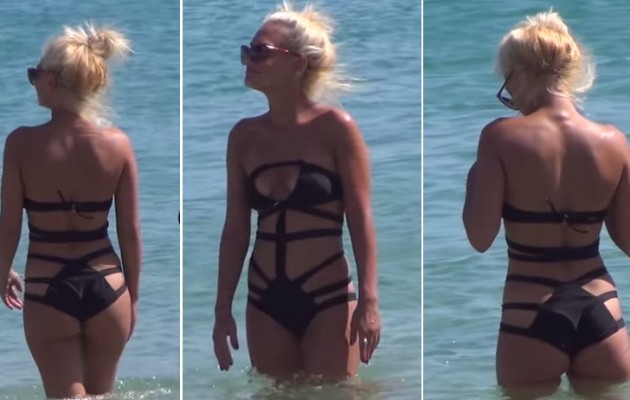 Δείτε τη γυναίκα αράχνη που βούτηξε στη Μύκονο (βίντεο)