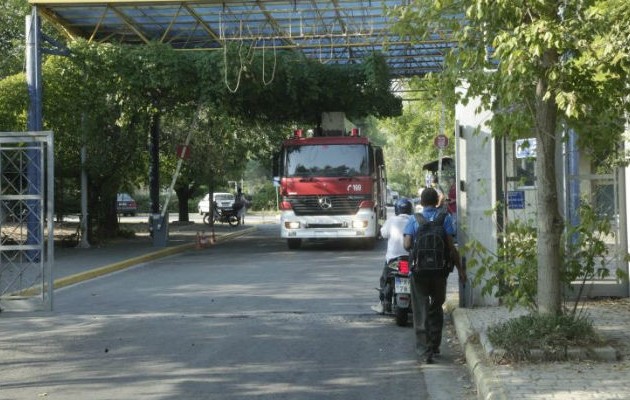 Στο μικροσκόπιο της Εισαγγελίας τα αίτια της πυρκαγιάς στο Δαφνί
