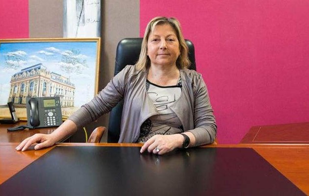 Δήμαρχος απειλεί να ανοίξει τα σύνορα αν η Βρετανία δεν δεχτεί πρόσφυγες