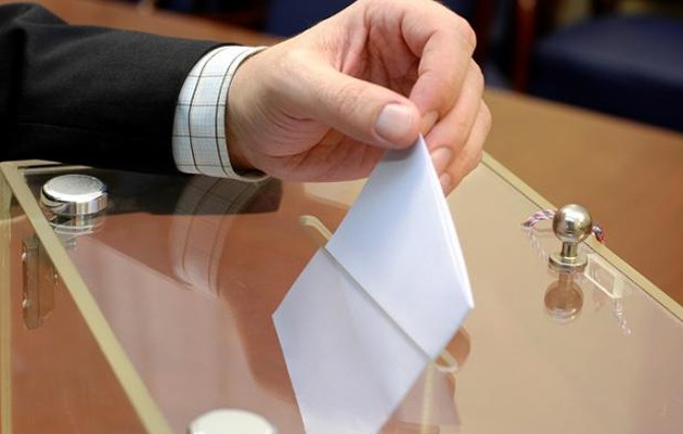 Δημοσκόπηση Marc: Αγγίζει το 20% το ΠΑΣΟΚ – Ποιον θέλουν για αρχηγό στον ΣΥΡΙΖΑ