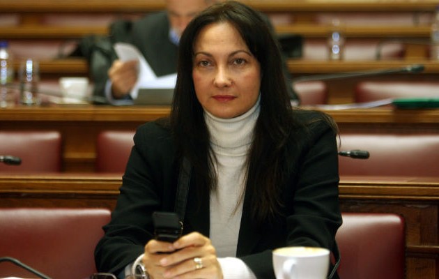 Ιστορικό – ρεκόρ εσόδων το 2015 από τον τουρισμό