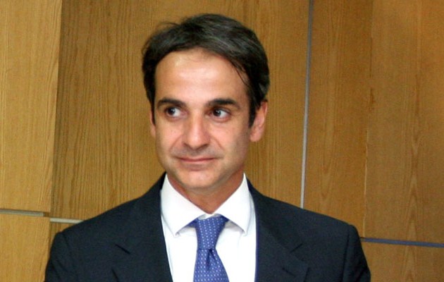 Mε ποιον επιχειρηματία γευμάτισε ο Μητσοτάκης με μενού τα εσωκομματικά;